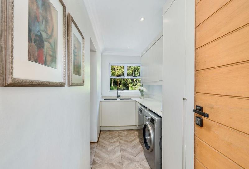 5 Bedroom Property for Sale in Hout Bay Western Cape